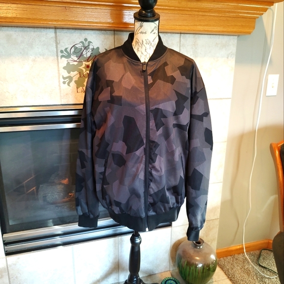Black/Gray Camo Large CSG Bomber Jacket! - Picture 2 of 10